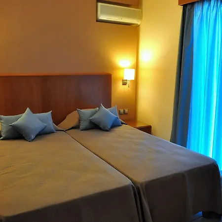 Hotell Sandys And Log Psalidi (Kos)