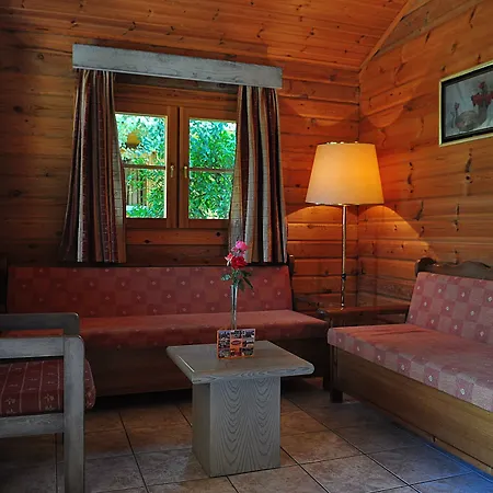 Hotell Sandys And Log 2*